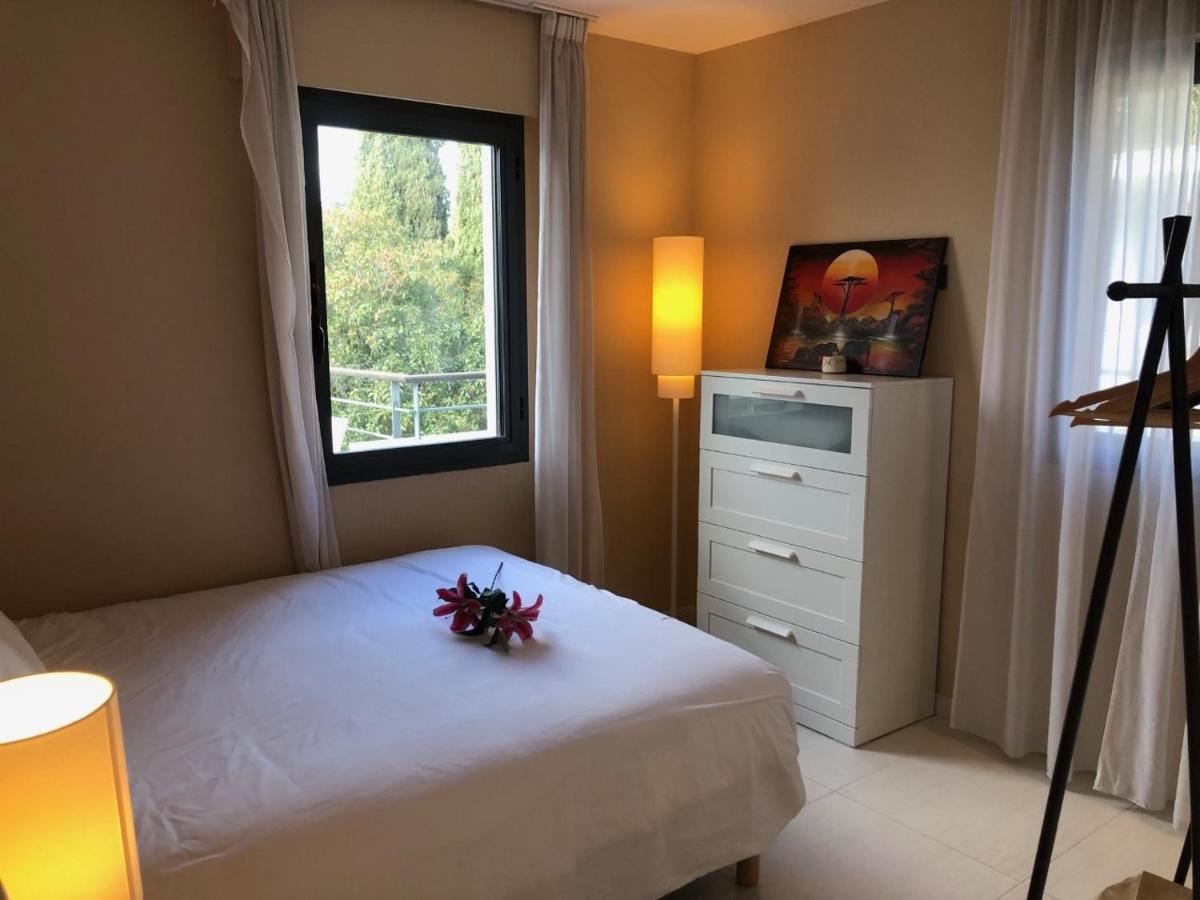Appartement Montfleury, 2 Terrasses, 2 Chambres , 2 Sdb , Pkg Prive Piscine, 15 Min Walk To Croisette Beach And Palais Des Festivals Cannes Kültér fotó